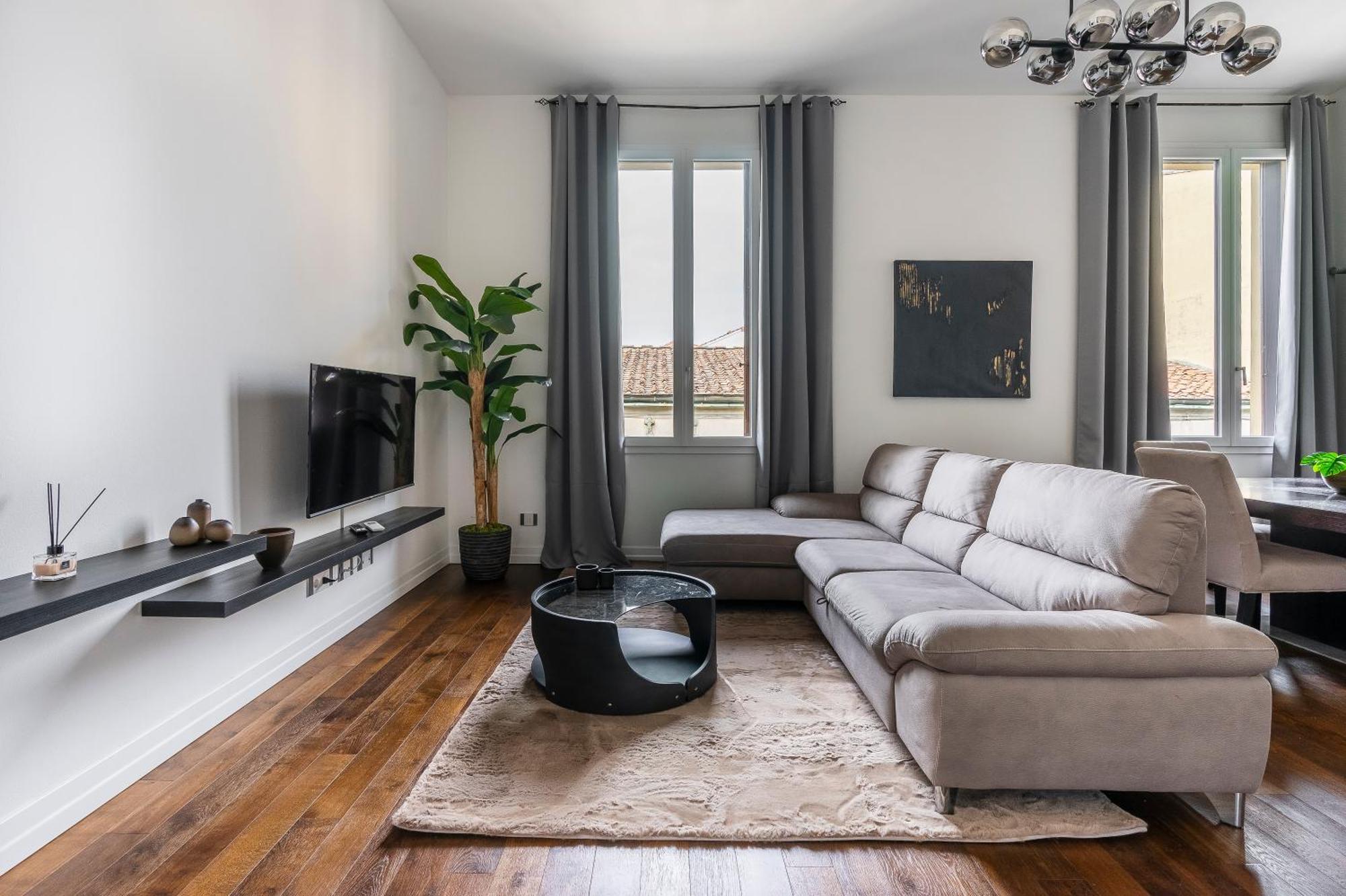 San Marco Black Appartamento Luxury Con Terrazzo E Parcheggio Su Richiesta Florenz Exterior foto