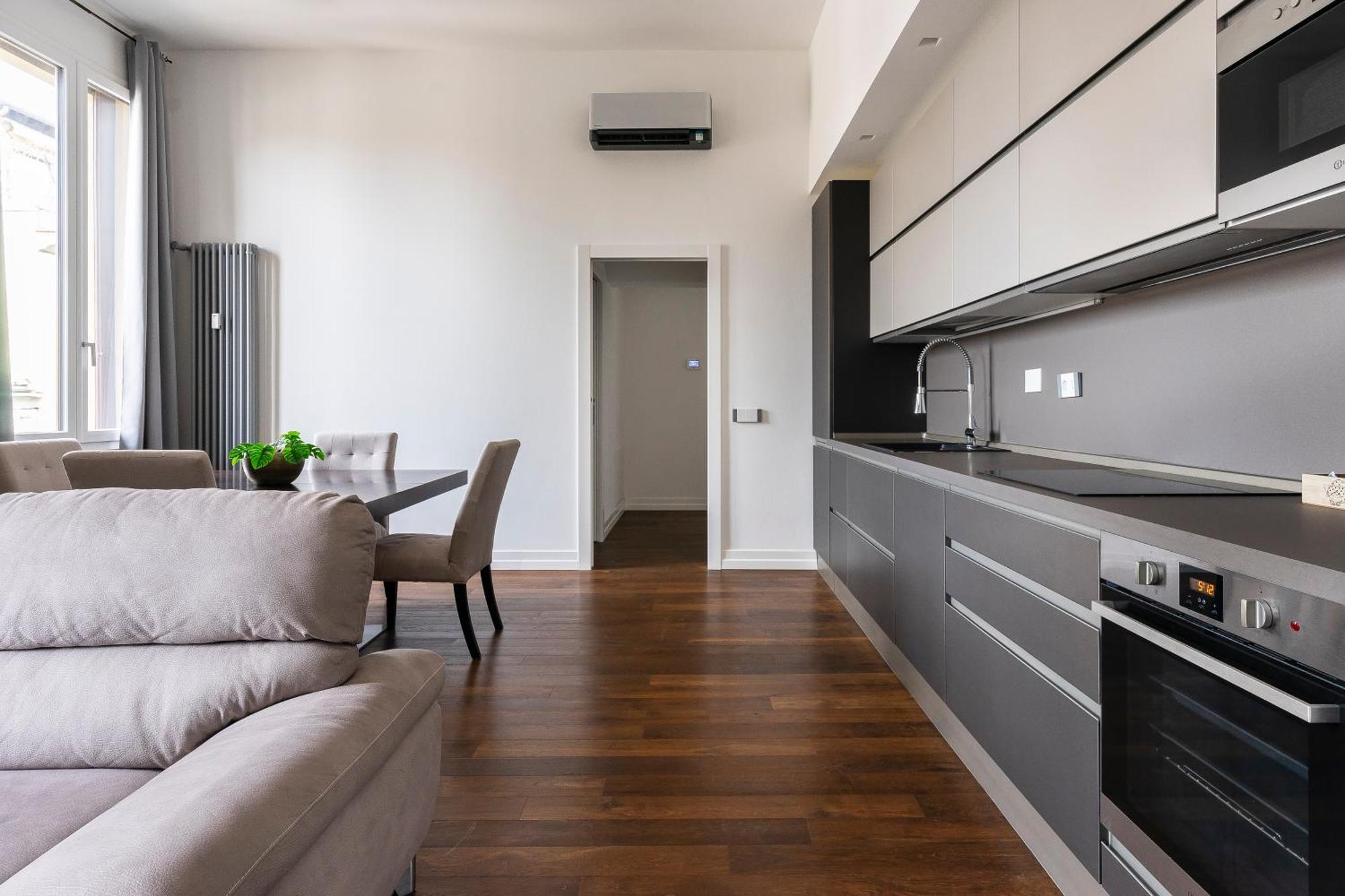 San Marco Black Appartamento Luxury Con Terrazzo E Parcheggio Su Richiesta Florenz Exterior foto